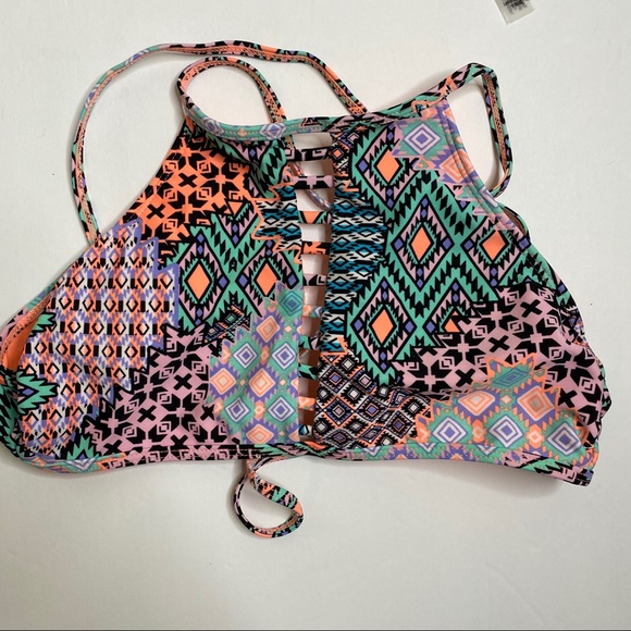 Pair Bikini Tops Catalina Victoria Secret Pink NWT - Picture 2 of 8